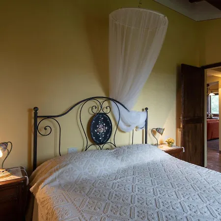 Spacious At Lombriciano Tuscany With Pool Villa *